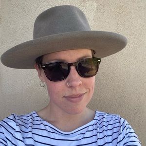 Meet your Posher, Anna